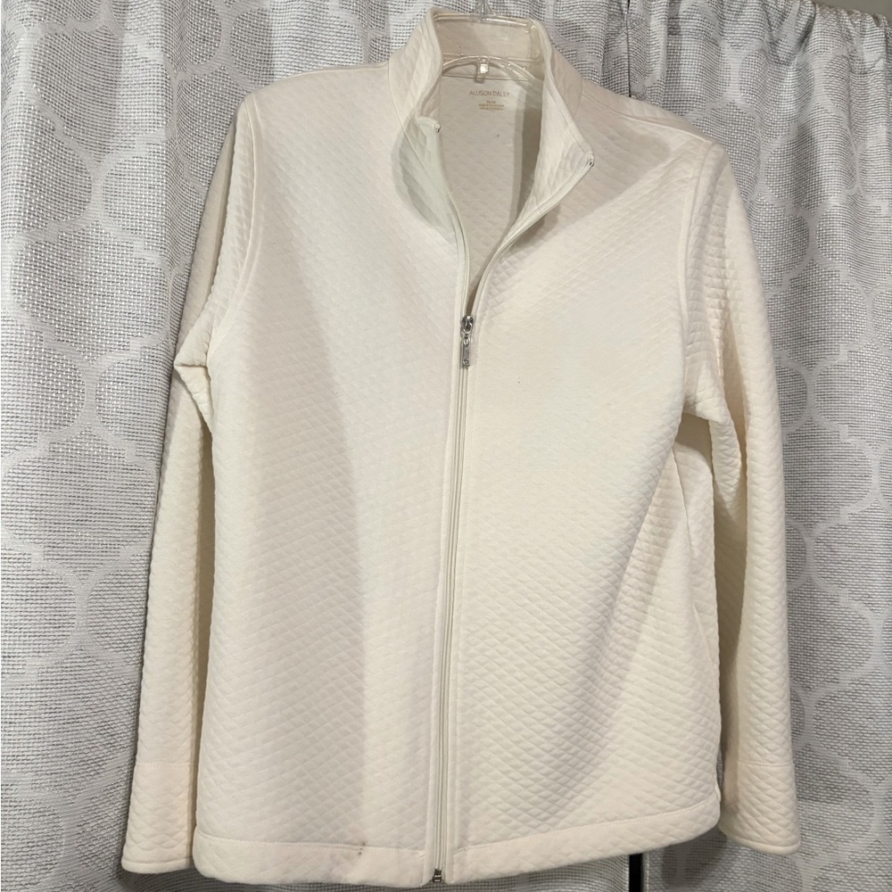 White quilted cotton jacket